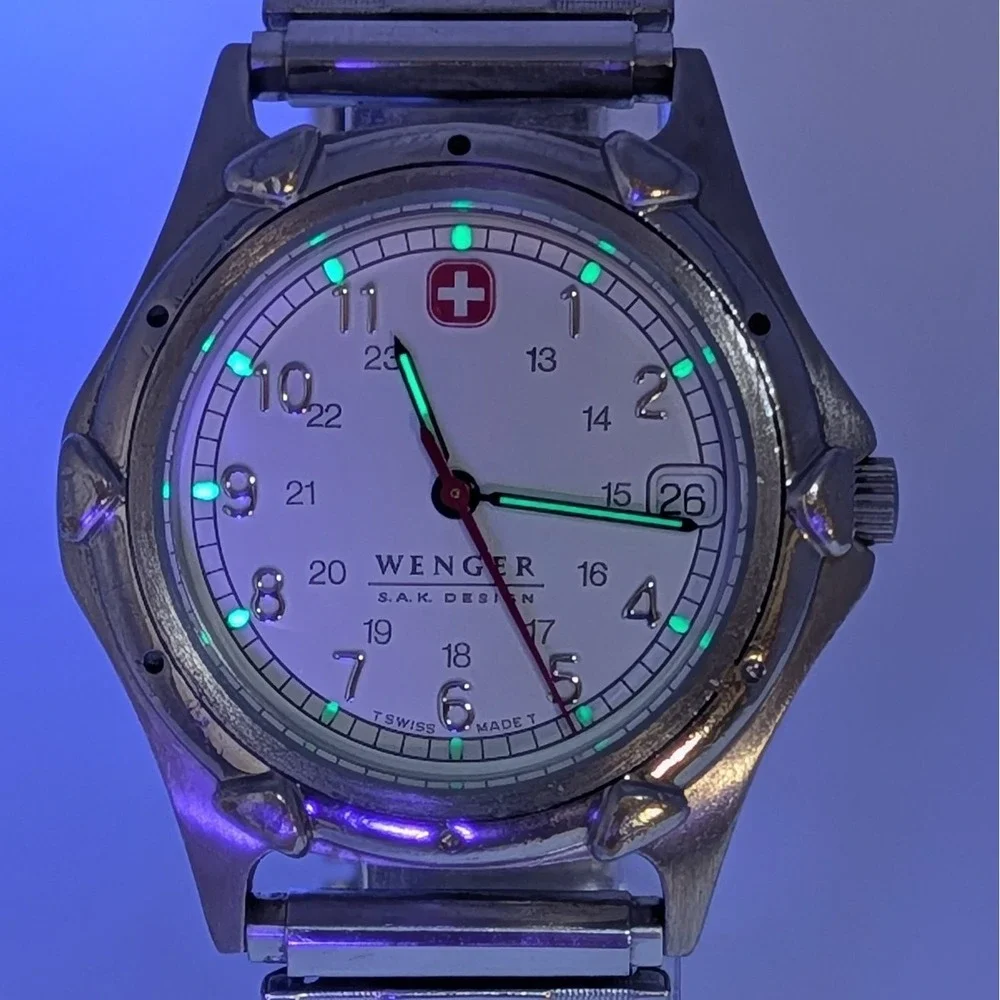 Wenger S.A.K. Design Vintage Swiss Quartz Date Watch White Dial Luminous 36mm